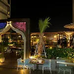 Republic Plaza Airpot Tan Son Nhat View San Bay